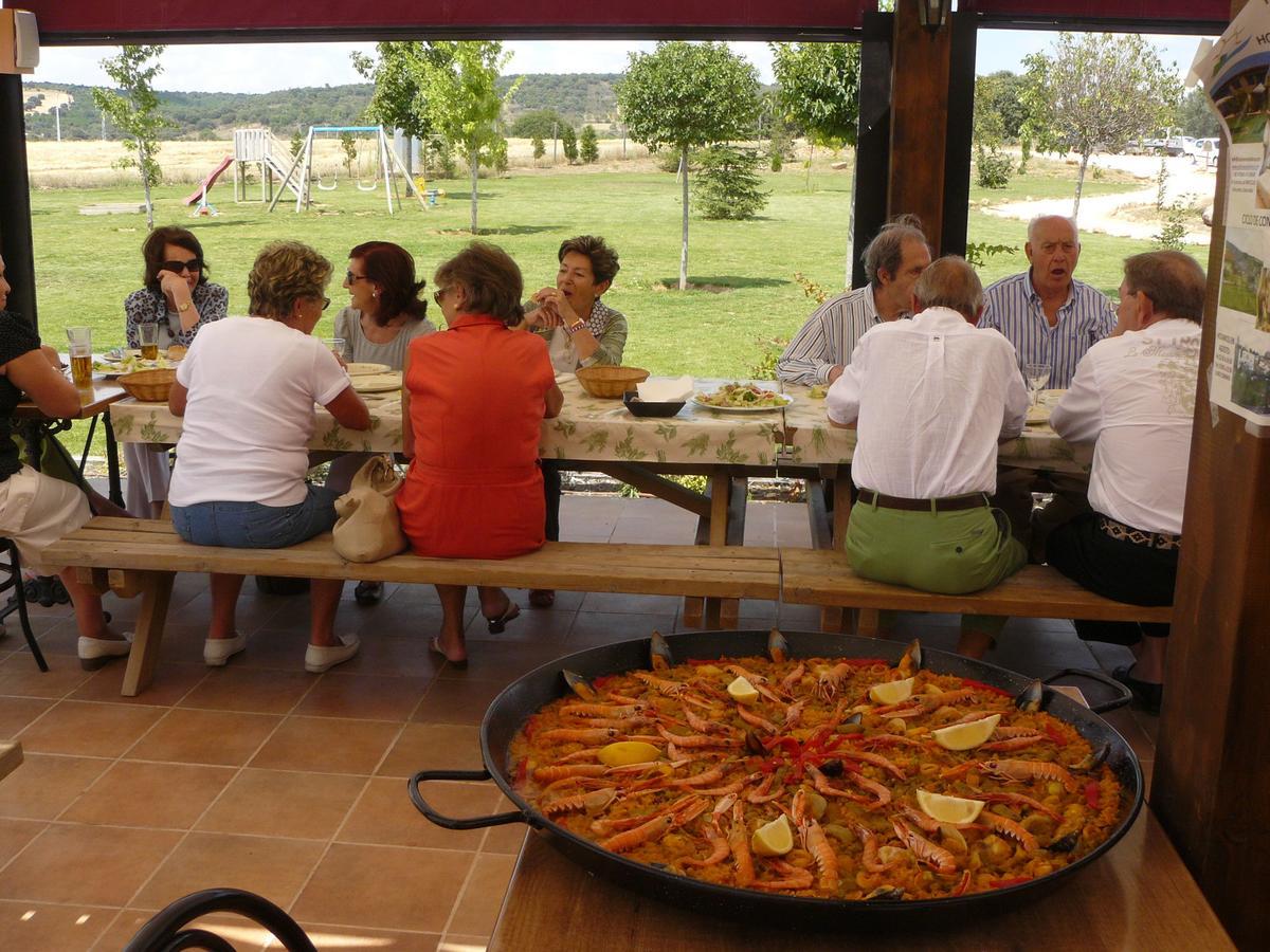 Hotel Albergue Bioclimatico Sabinares Del Arlanza Puentedura Eksteriør bilde